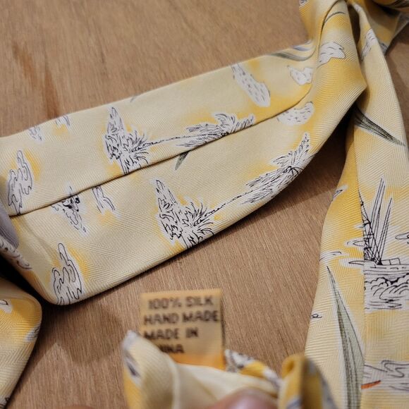 Tommy Bahama Neck Tie Marlin & Floral Pattern Multicolor Silk Tie Hawaiian - Picture 8 of 11